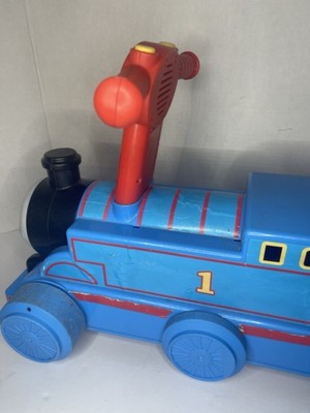 RARE Jakks Pacific Thomas The Train Tank Engine Activity Ride On Push N’ Scoot - Picture 6 of 13